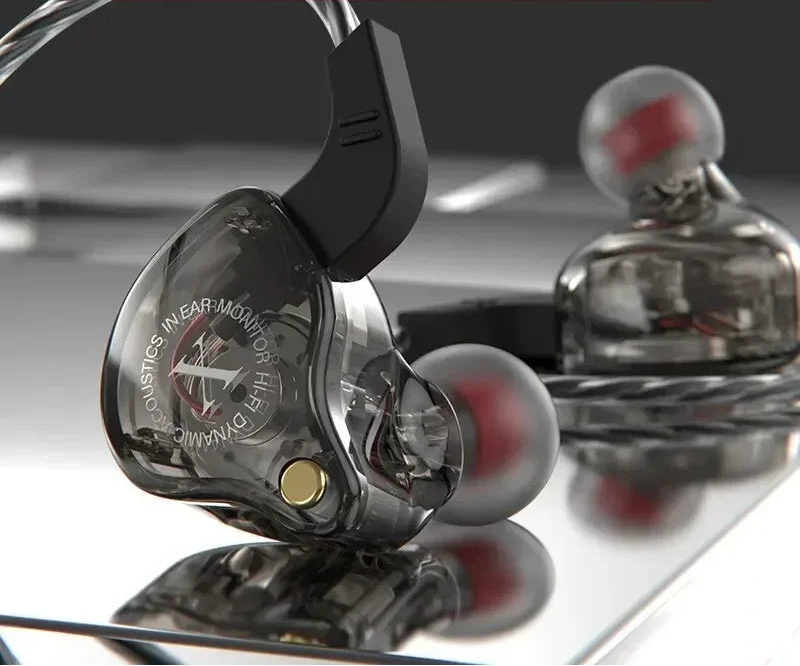 Dynamic Wired Gaming Earphones with Deep Bass and Noise Cancelling In Ear Headset Mic