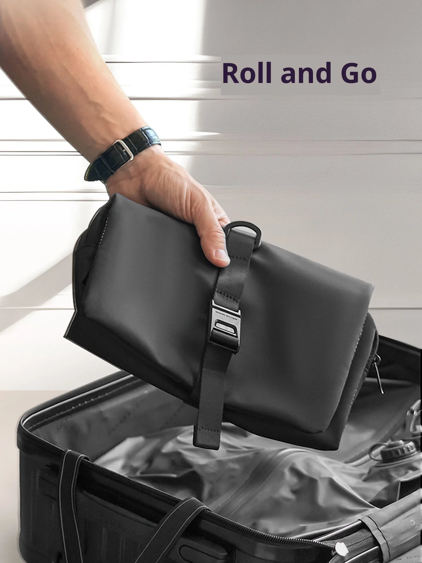 Waterproof Black Travel Toiletry Organiser Bag Lightweight Versatile Unisex Pouch for Storage